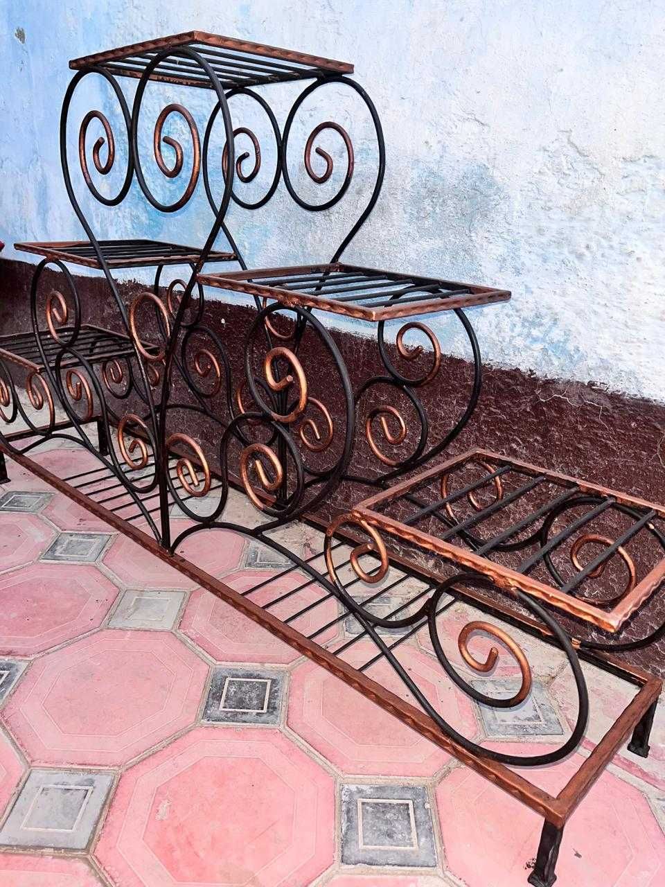 Подставка для цветов