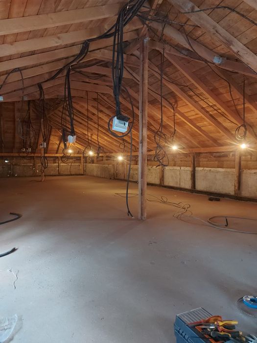 Electrician autorizat