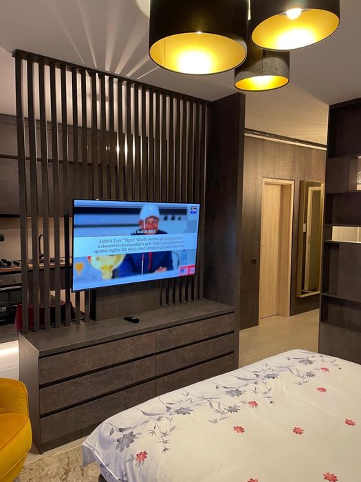 Proprietar, închiriez garsoniera situata langa Starbucks, Coresi.