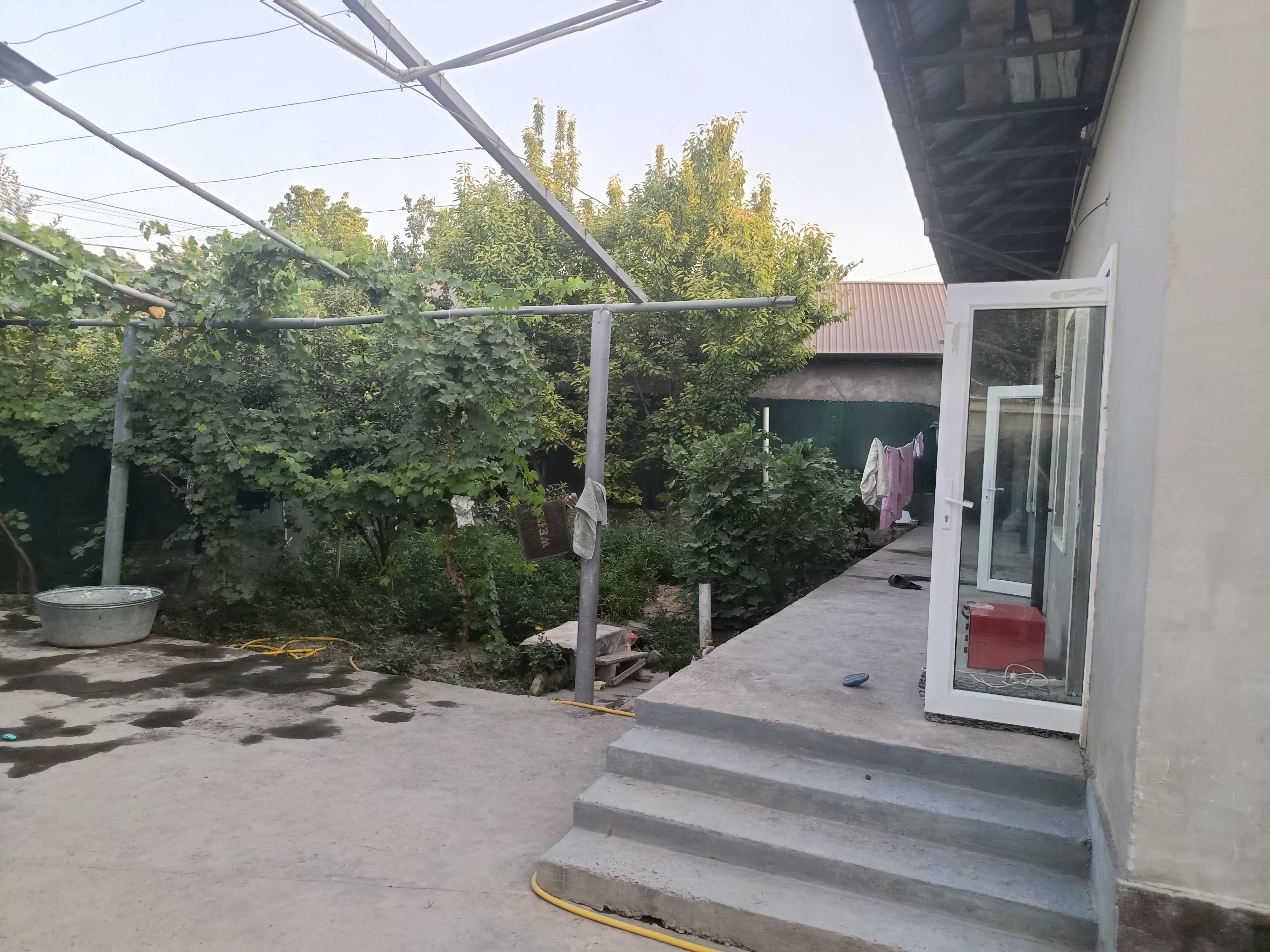 Uy sotiladi Toshkent viloyati