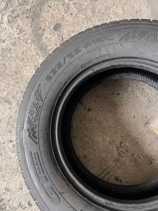 2 anvelope iarna 235/65/16 c , maxmiler , dot 2022 , 7 mm