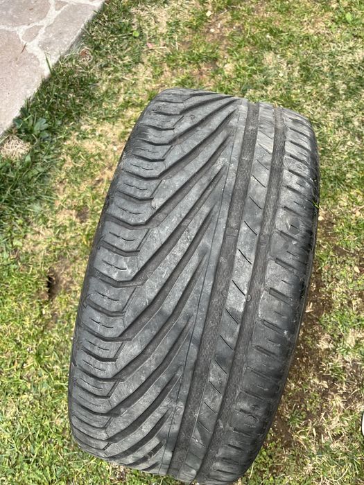 Гума Uniroyal 235/40 R18  дот 19