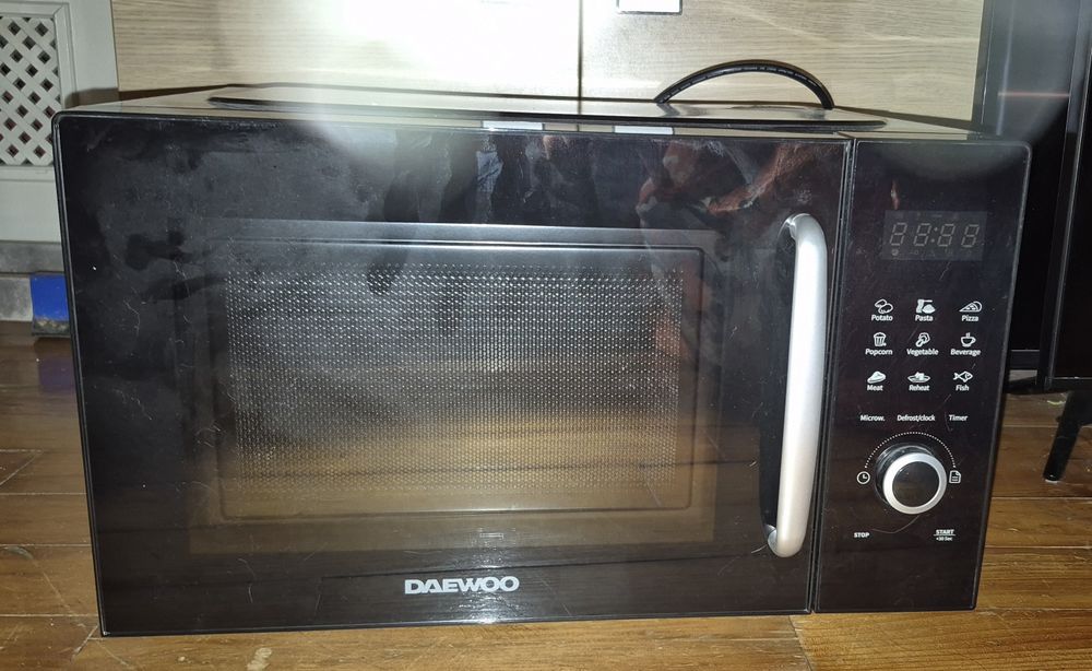 Cuptor cu microunde Daewoo