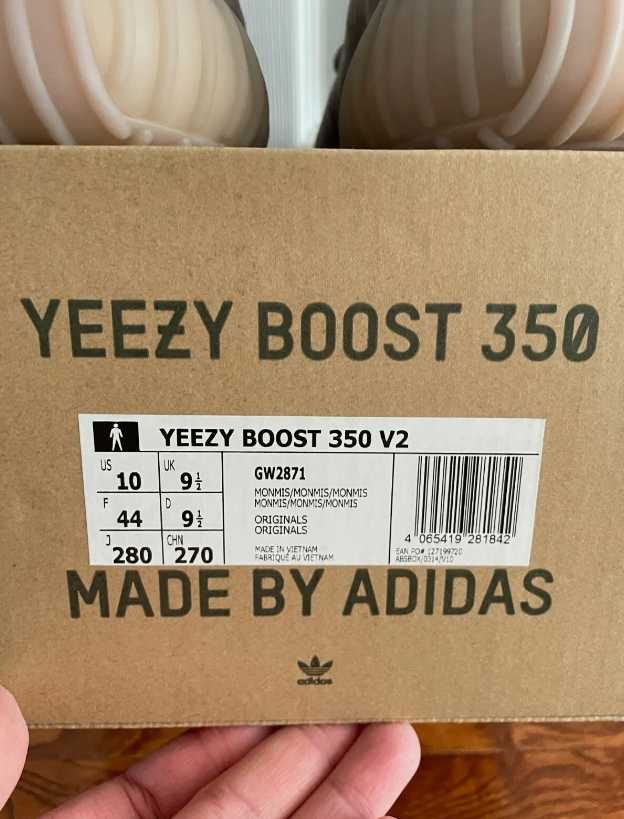 Оригинални маратонки *ADIDAS YEEZY BOOST 350V2 *EU42 2/3,43 1/3,44 2/3