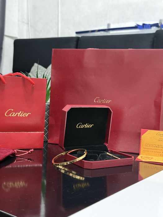 Cartier Златна Гривна