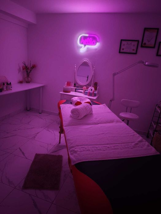 Masaj terapeut profesionist locatie salon