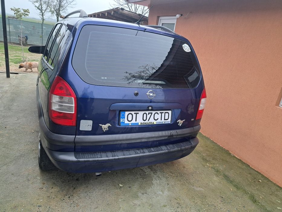 Vând OpelZafira 2003 cu GPL omologat