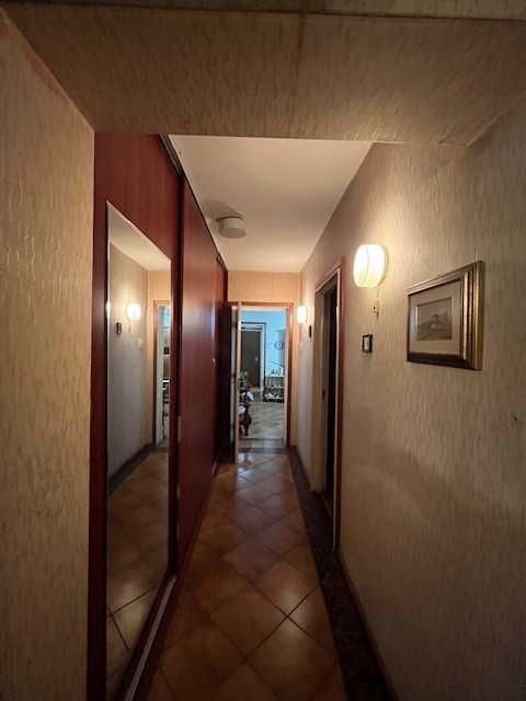 4 camere de inchiriat