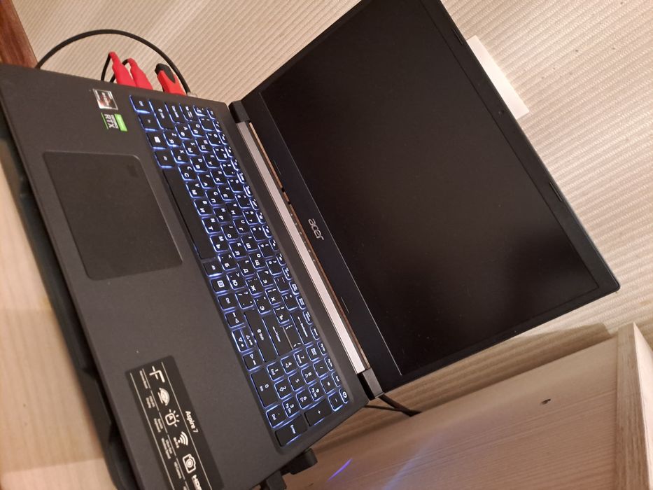Ноутбук Aser Aspire 7