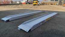 Rampe cu bordura din aluminiu 2,5m capacitate max 1600kg - Stoc Brasov