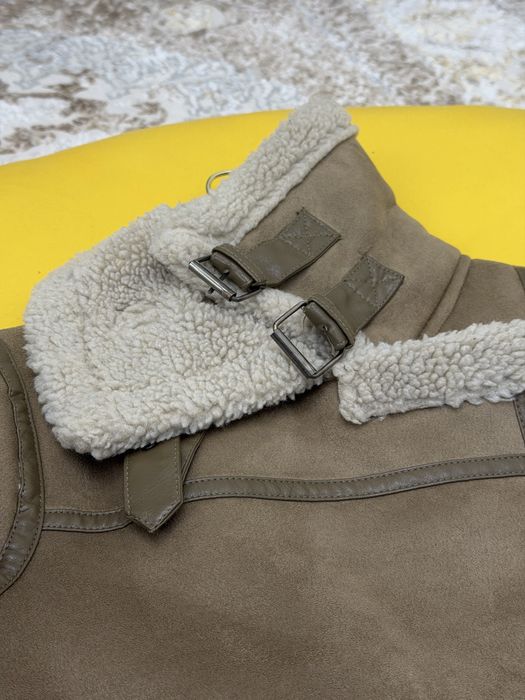 Женская дублёнка…….