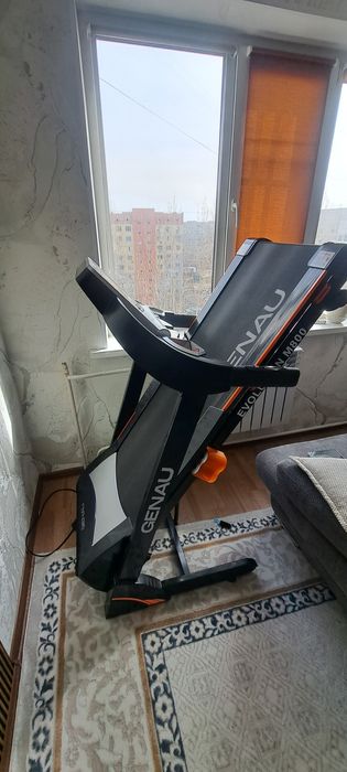 Продам беговую дорожку