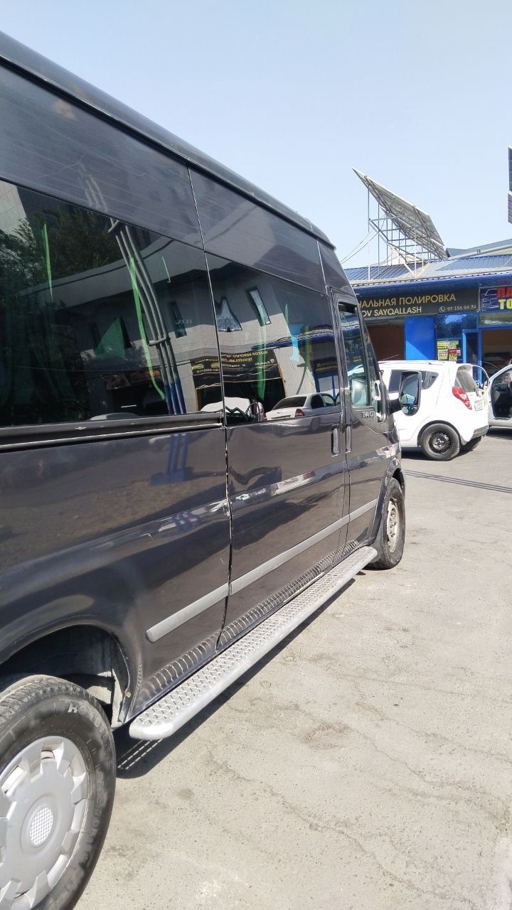 Ford Tranzit  2100