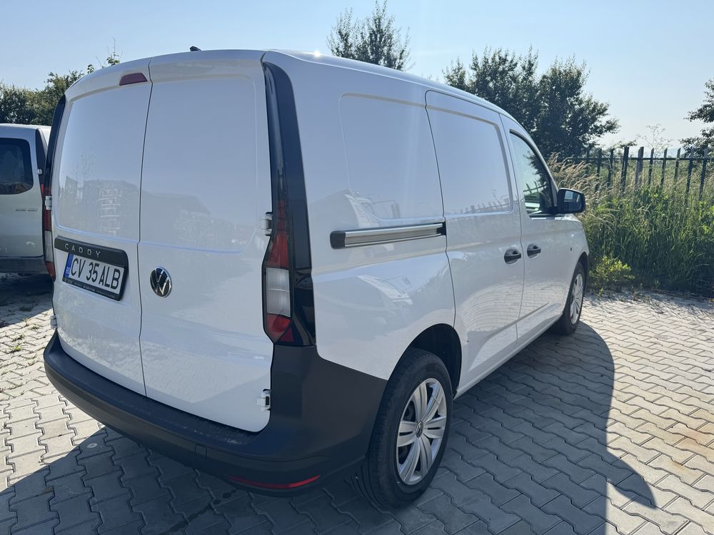 VW Caddy 1.6 din 2021 , 75000 km ,impecabila, unic proprietar TVA