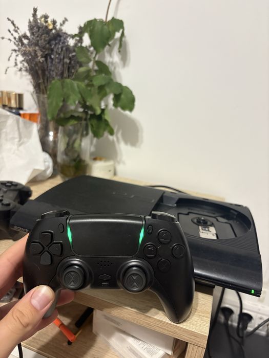 Ps3 modat super slim 500 GB 2 controler unuk de ps5