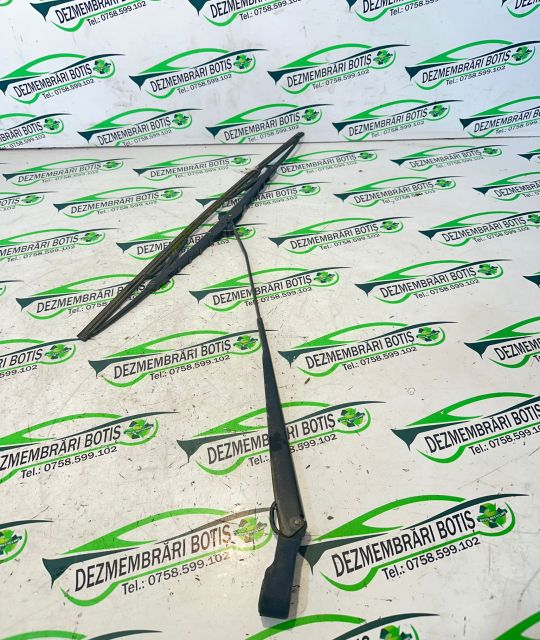 Brat stergator stanga Dacia Logan prima generatie (facelift)