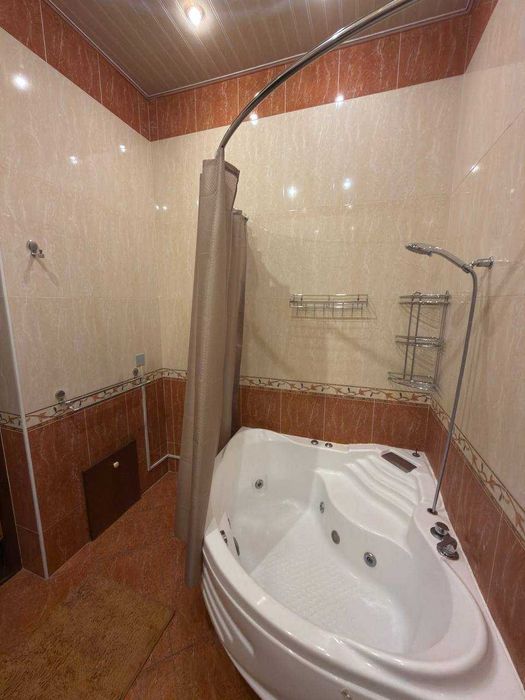 Сдаётся Евродом, ориентир метро Буюк ипак йули. ID: 56579