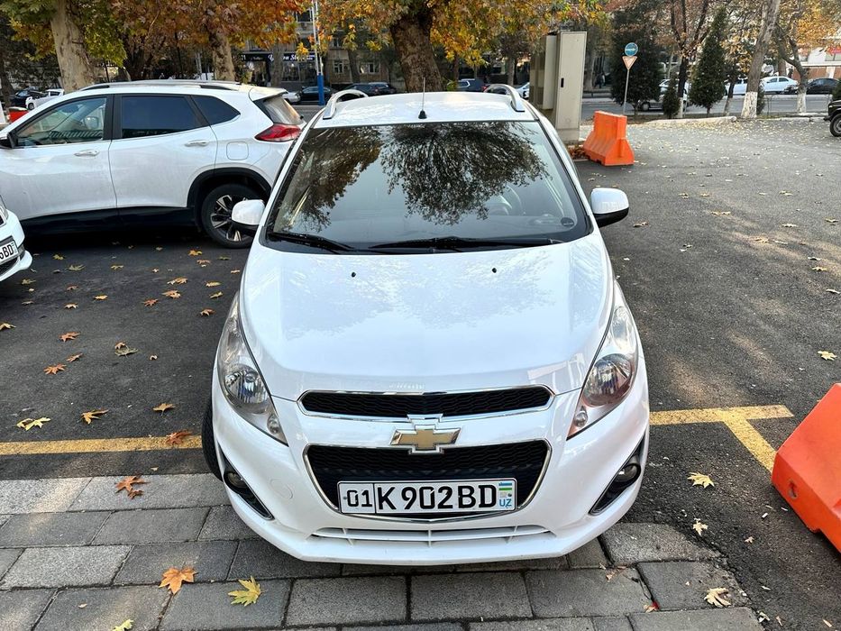 Автомобиль Спарк 2018 года двигатель 1.25 автомат топлива бензин газ