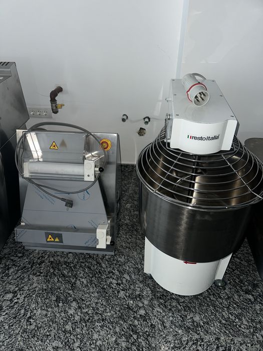 Malaxor aluat,formator aluat,feliator,