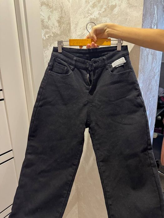 Брюки джинсовые.