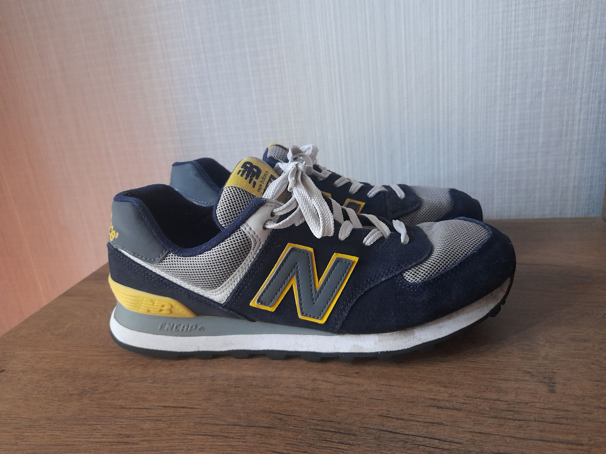 New balance 574 маратонки 40 номер.