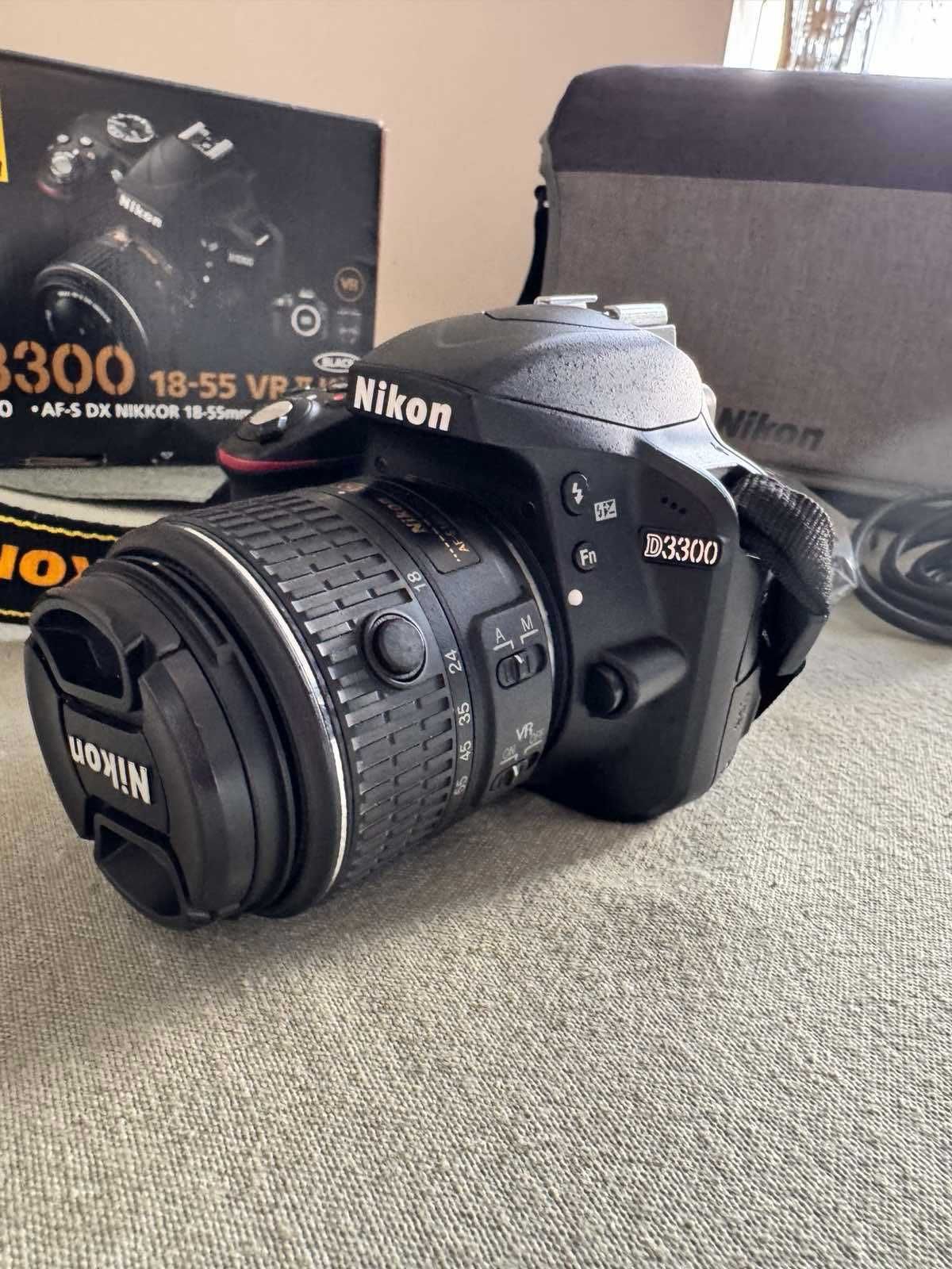 Продавам фотоапарат Nikon D3300