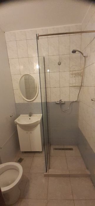 Închiriez garsoniera în Mărăști cf 1 cu balcon