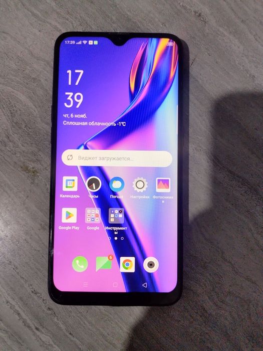 Продам Оппо А12 32гб все работает