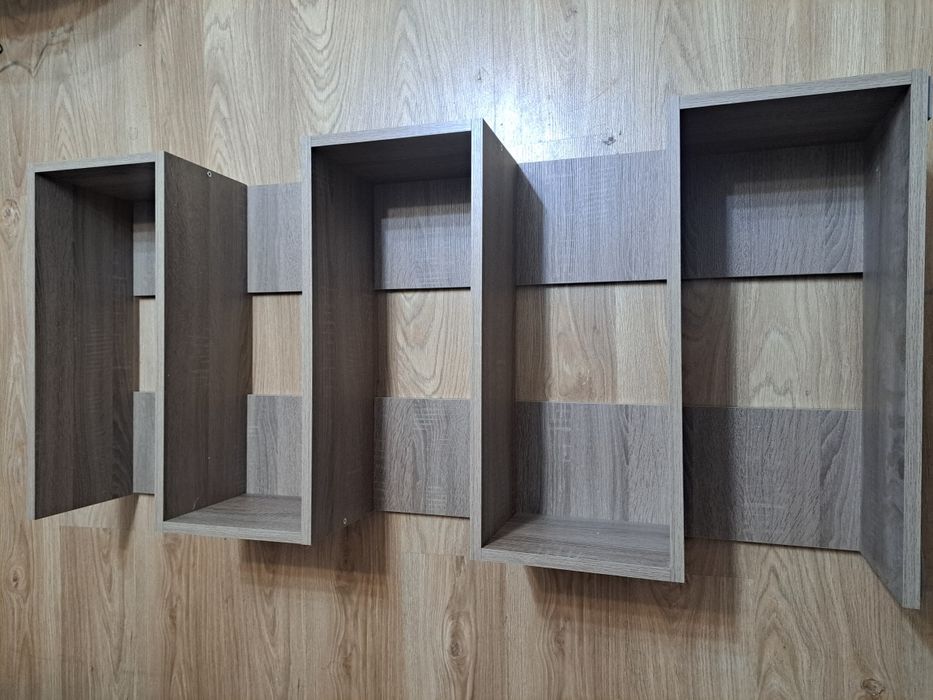 Етажерка за книги