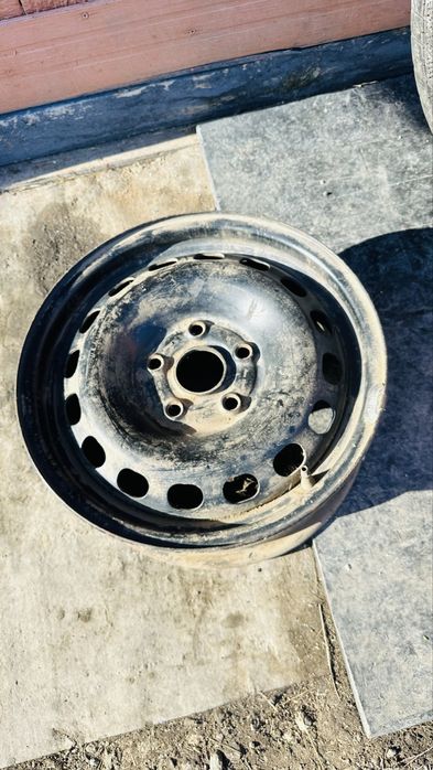 Продам ауди диски 2 штуки договоримся звоните