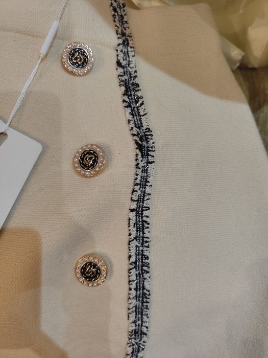 Нова пола фино плетиво черна и екрю