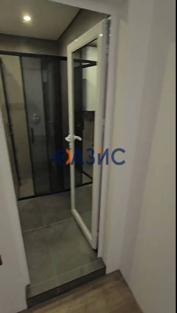 Продава се Двустаен апартамент в к.к. Слънчев бряг - 43 кв.м за 2303 €/кв.м - Снимка #13