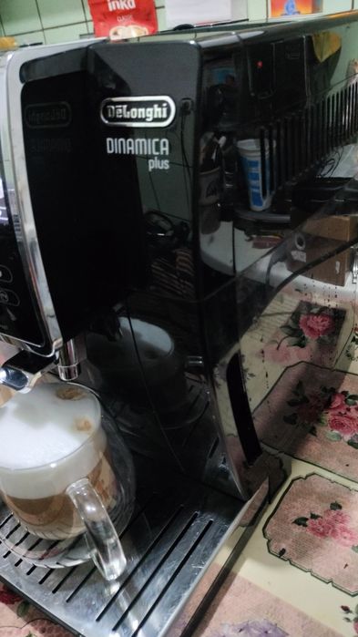 Expresor cafea DeLonghi dinamica plus