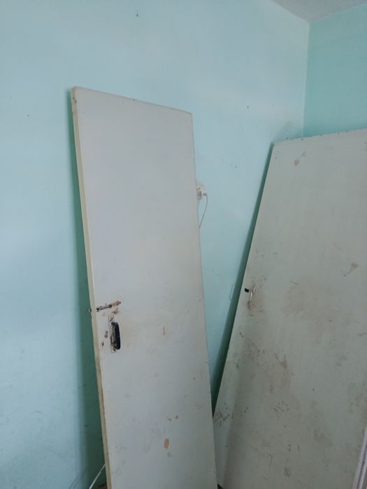 домнан шыккан есиклер сатылады бахасы келисимли бурунгы ауыр панер еси