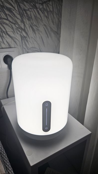 Лампа Xiaomi Mi Bedside lamp 2