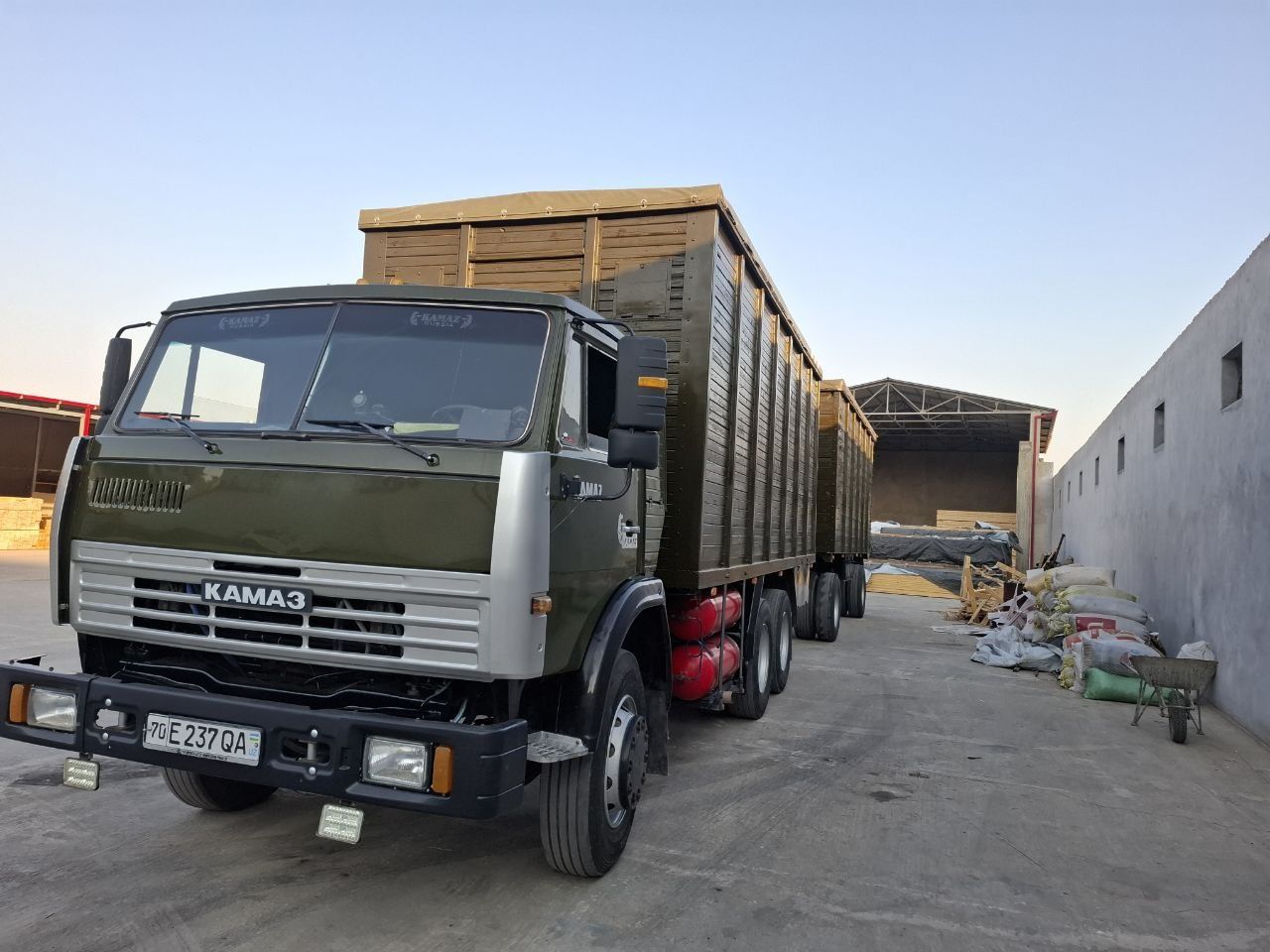Kamaz Yevro Pretsip bor Metani bor yangi quyilgan balonlari zur 2025 y