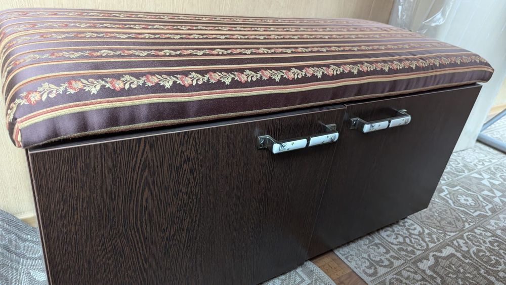 Обувница, банкета, полка для обуви