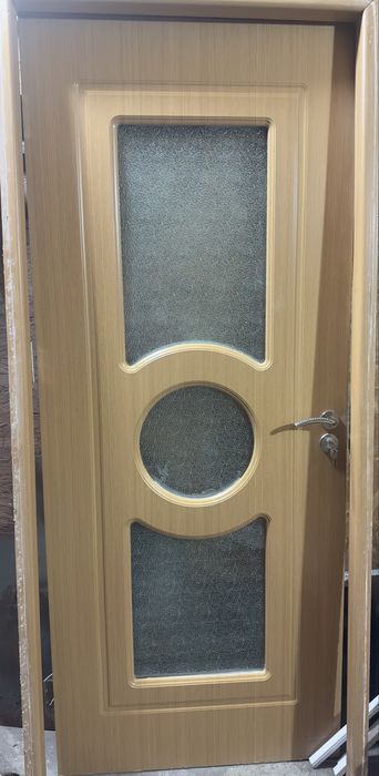 Vand Usi de interior