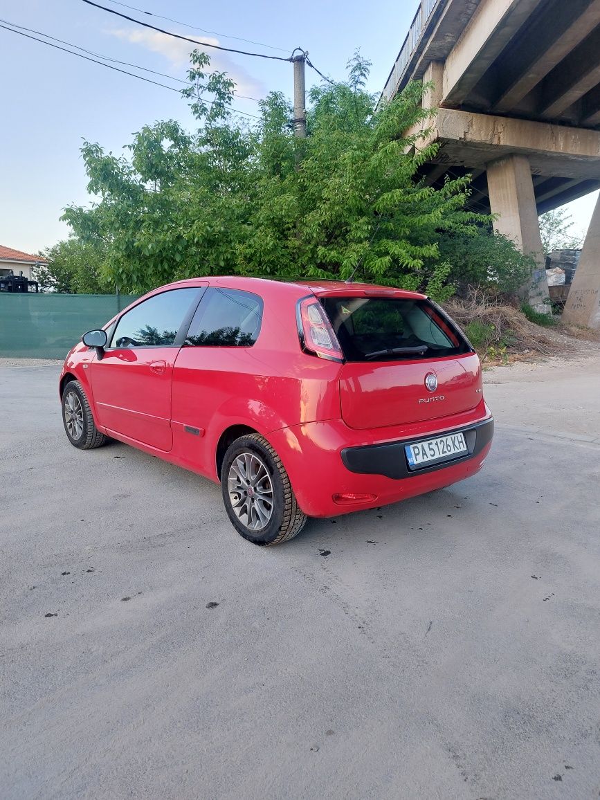 Fiat Punto Evo .