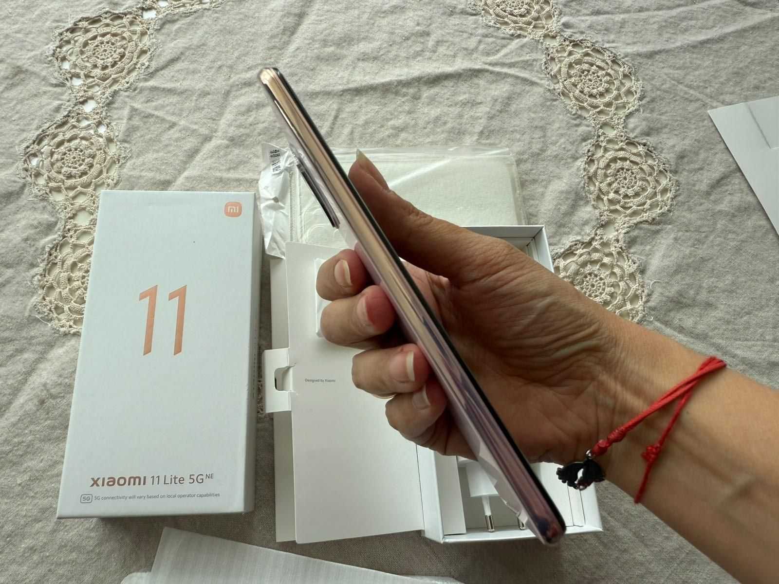 Xiaomi 11 Lite 5G NE 128GB 8GB RAM розов