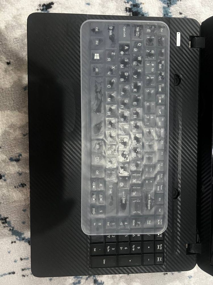 Noutbook aser core i3 windous 10