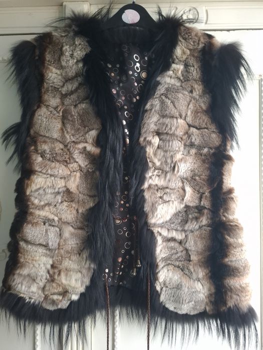 Vesta din blana naturala