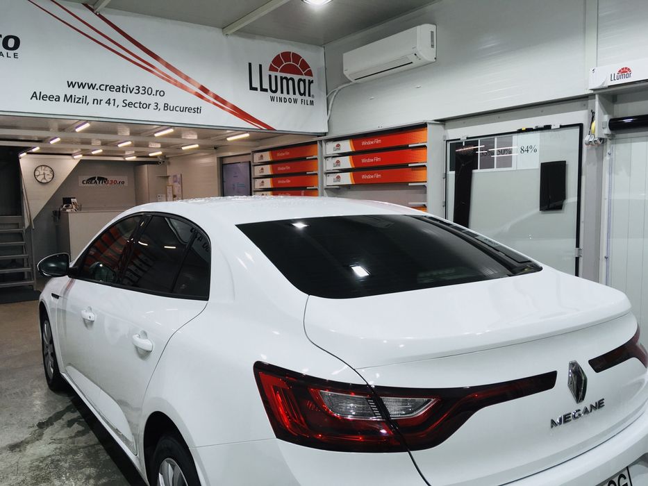Folie auto LLumar de la 300lei