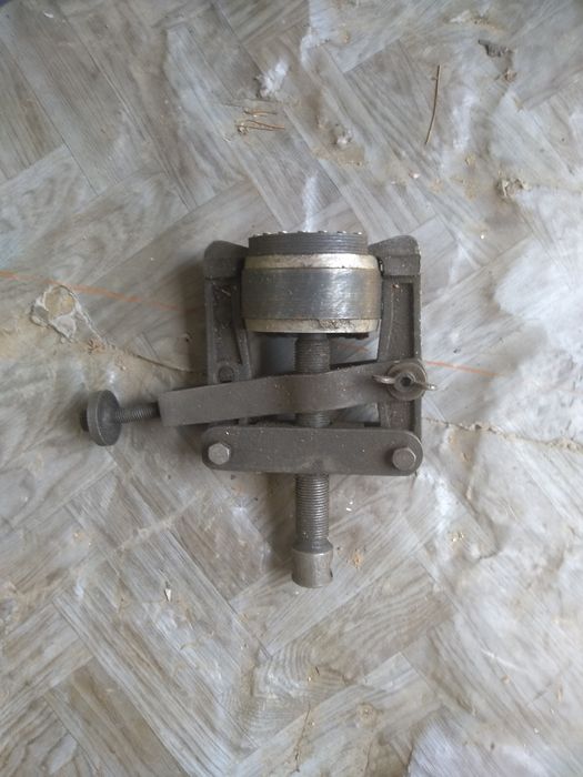 Съёмник для холодильных моторов