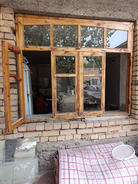 эшик ром сотилади