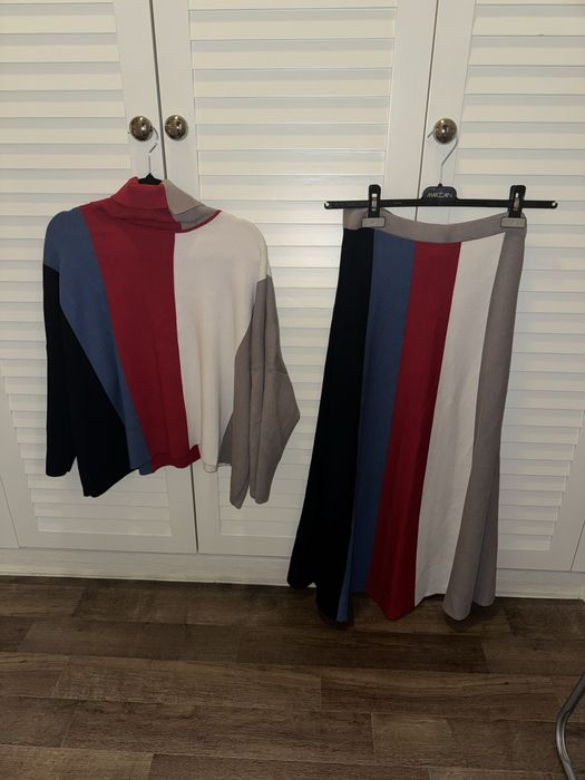 Продам костюм осень -зима италия