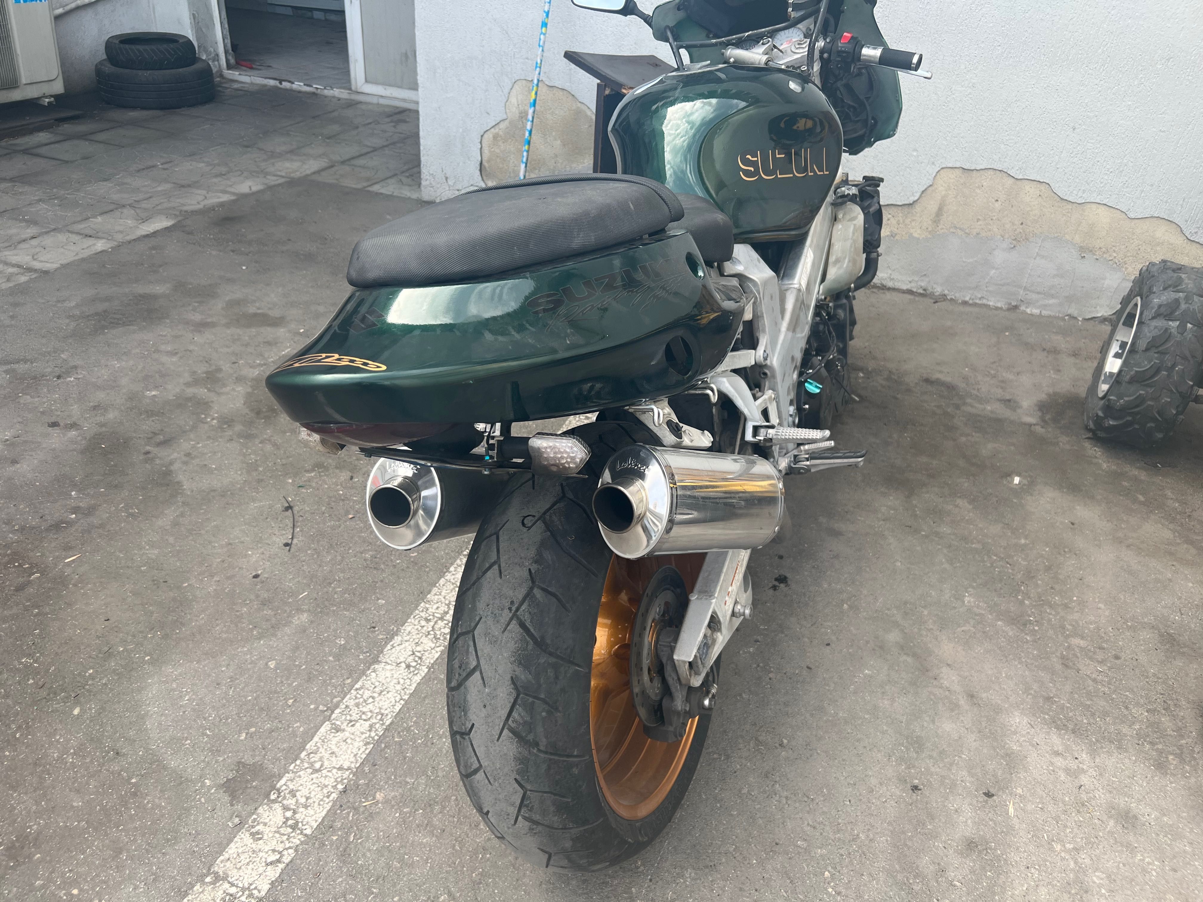 Suzuki TL 1000 / тл 1000 на ЧАСТИ