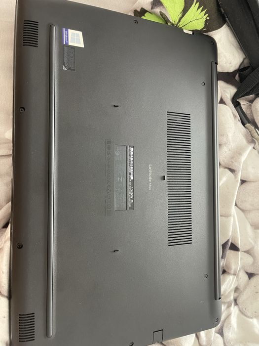 Laptop Dell Latitude 3500 I5 si Asus X515 JA I3