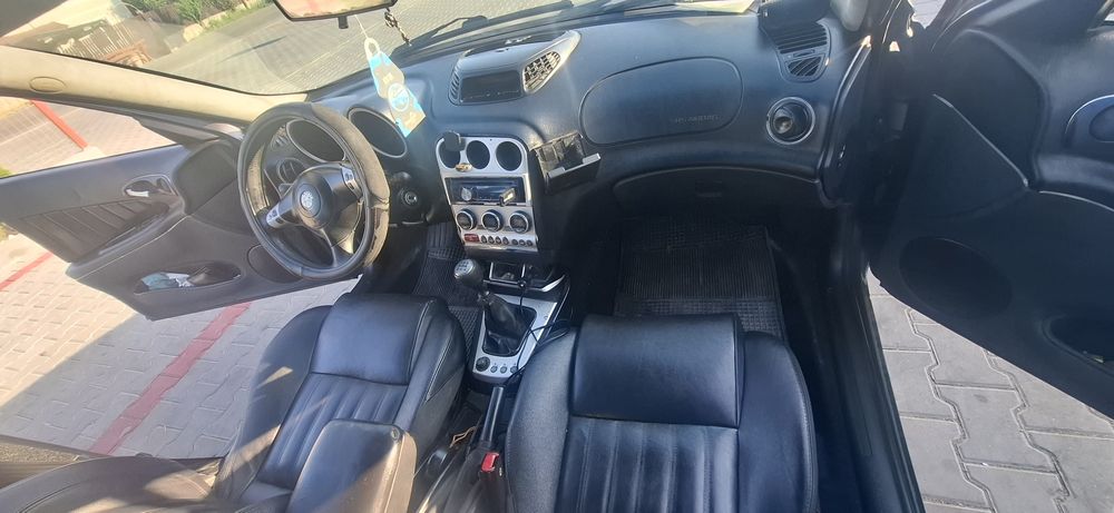 Vănd sau schimb doar cu bmw 320