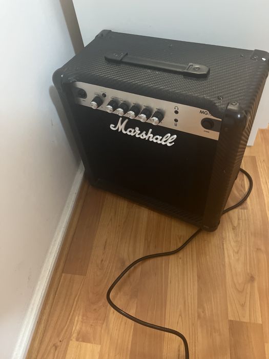 Amplificator Marshal MG15CF